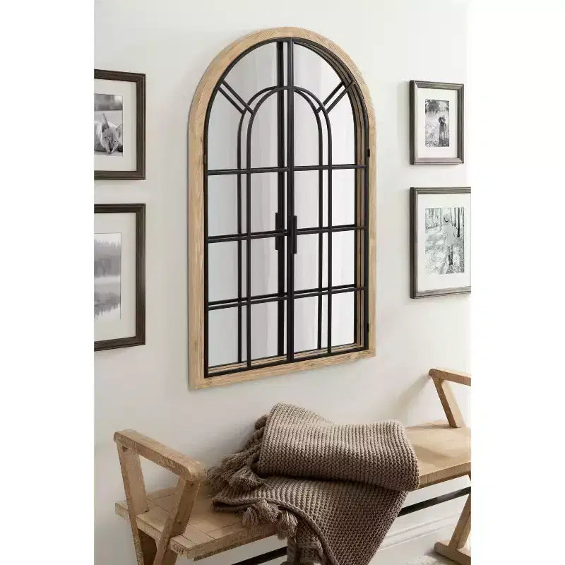 Miroir en bois et métal à arcades, 26 x 42 po (finition bois naturel) : style de ferme transitionnel