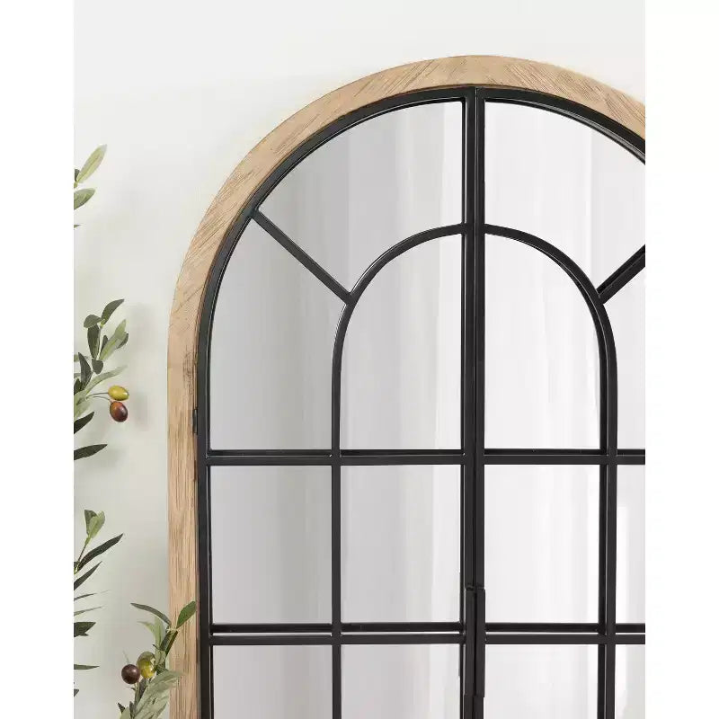 Miroir en bois et métal à arcades, 26 x 42 po (finition bois naturel) : style de ferme transitionnel