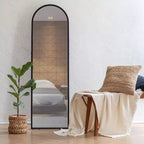 Miroir arqué noir : Grand miroir moderne de 60 pouces, cadre en métal, autoportant, 18 pouces de large.