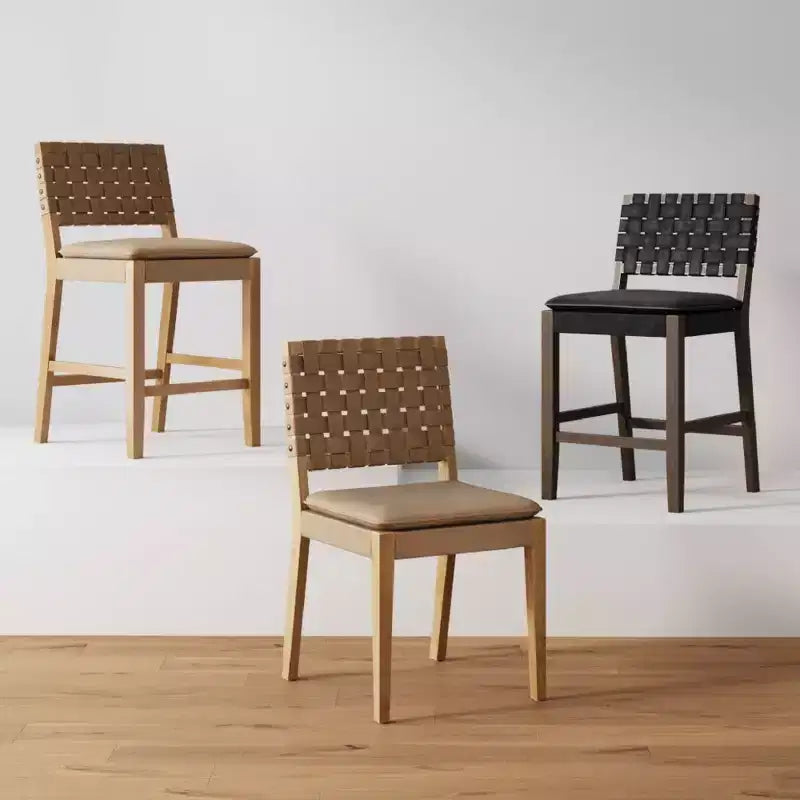Chaise de salle à manger en similicuir tressé, moderne du milieu du siècle, marron clair : Rembourrée, structure en bois, sans accoudoirs