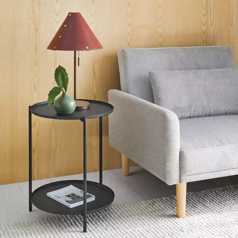 Petite table d'appoint en métal avec étagère Noir - ™