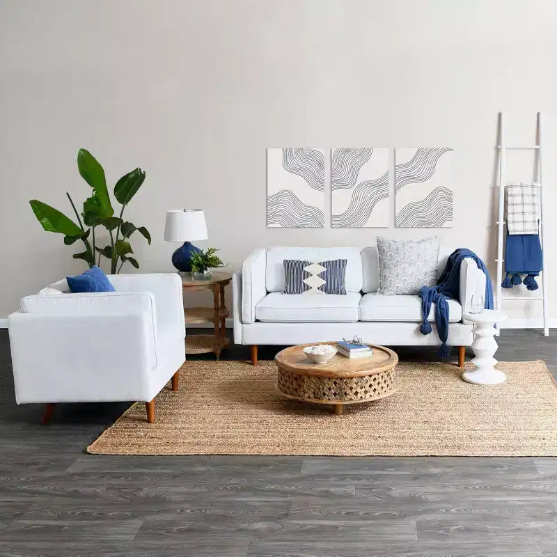 Fauteuil moderne à dossier haut rembourré, blanc côtier : Polyester élégant, structure en acier