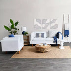 Fauteuil moderne à dossier haut rembourré, blanc côtier : Polyester élégant, structure en acier