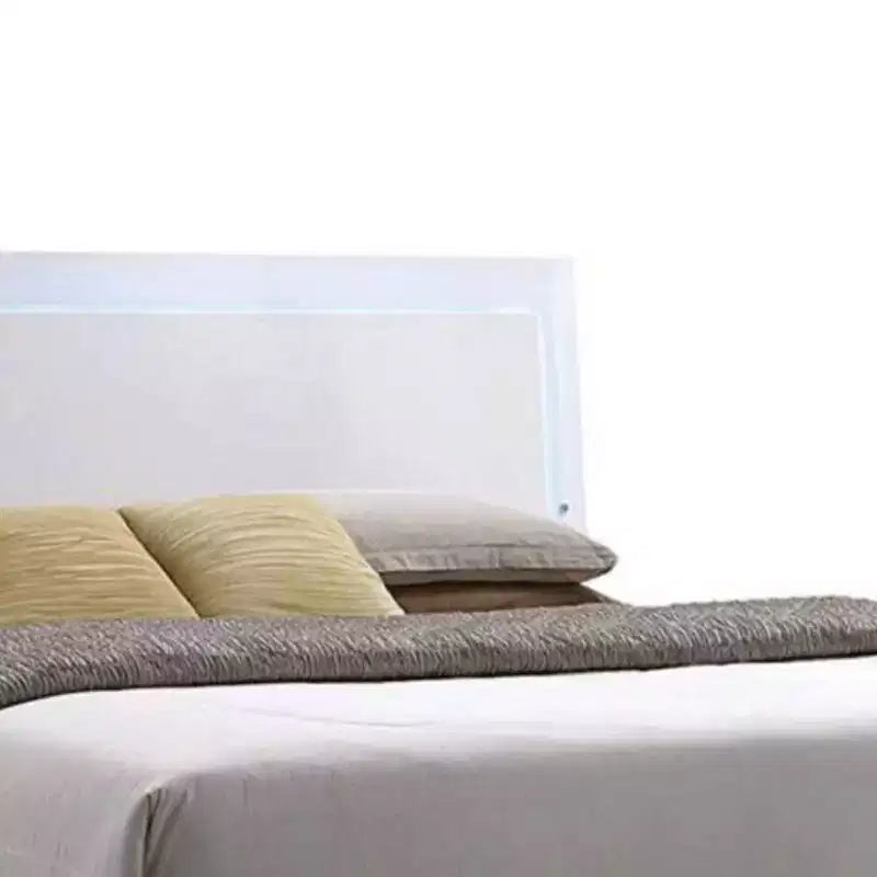 Grand lit double de 216 cm avec lumières LED et tête de lit en similicuir