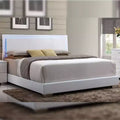 Grand lit double de 216 cm avec lumières LED et tête de lit en similicuir