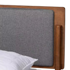 Lit plateforme en bois : design du milieu du siècle, rembourré en mousse, pas besoin de sommier tapissier.