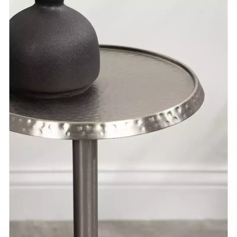 Table à Boire en Métal
