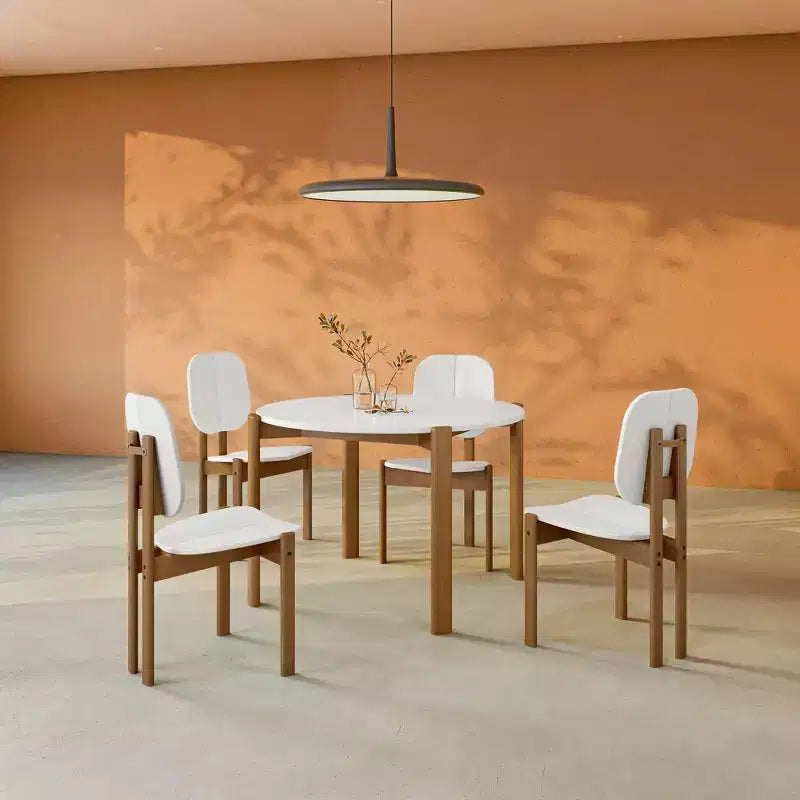 Chaise de salle à manger moderne du milieu du siècle avec pieds en bois massif