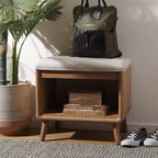 Banc à étagères ouvertes avec coussin