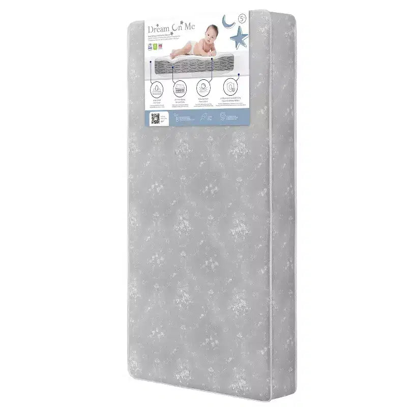5 matelas standard pour lit de bébé et lit d'enfant